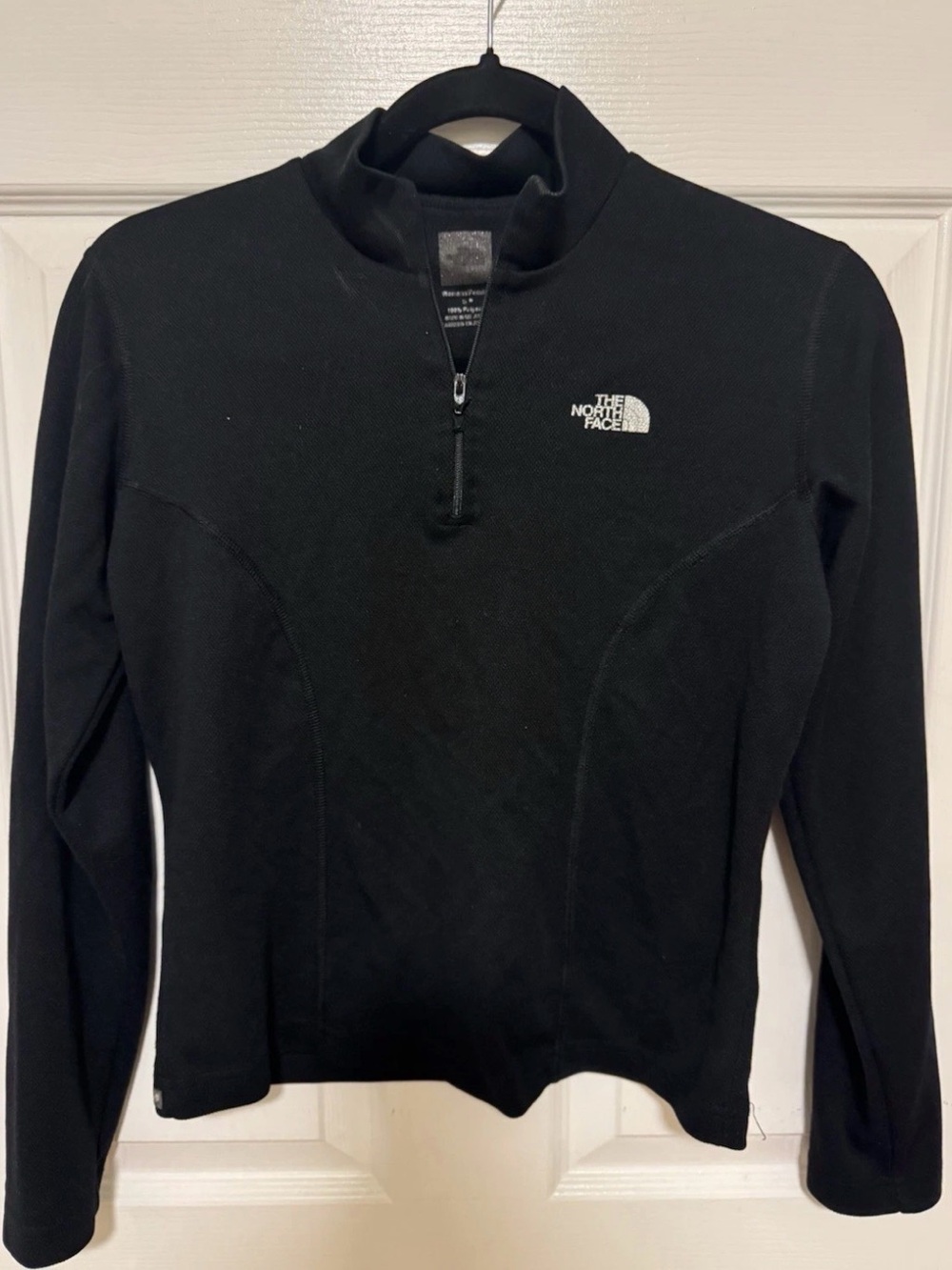 The North Face Black Women's Quarter-Zip Fleece Pullover
